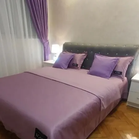 Elena Lux Belgrade